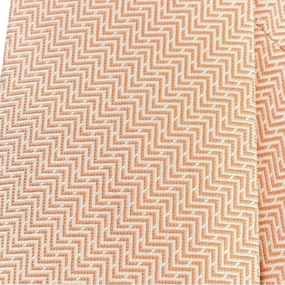 Like New Authentic Hermes-Paris Men's Tie - Picture 2 of 5